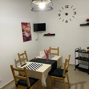 La Casa Di Palma Aeroporto di Catania Fontana Rossa